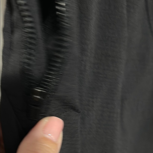 Athleta Trekkie Straight Crop Drawstring Pocket Pant - Picture 3 of 8